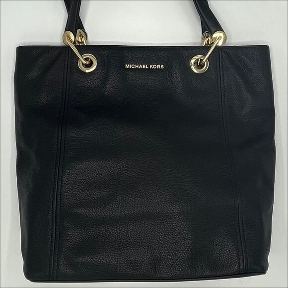 Michael Kors Tote in Black - Picture 2 of 7